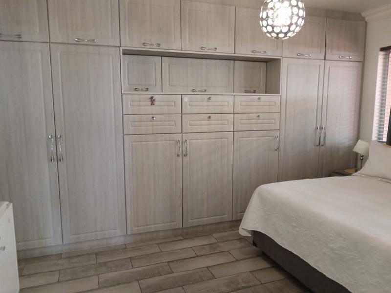 3 Bedroom Property for Sale in Heathfield Western Cape